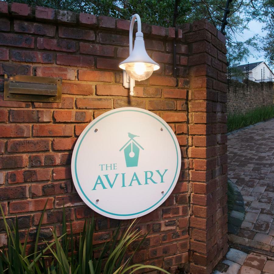 The Aviary Hotel Претория Екстериор снимка